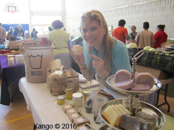 Michelle from Kango at Organic Market